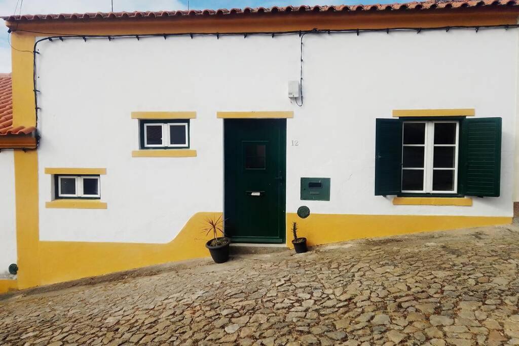 Petal House Villa Beirã Exterior foto