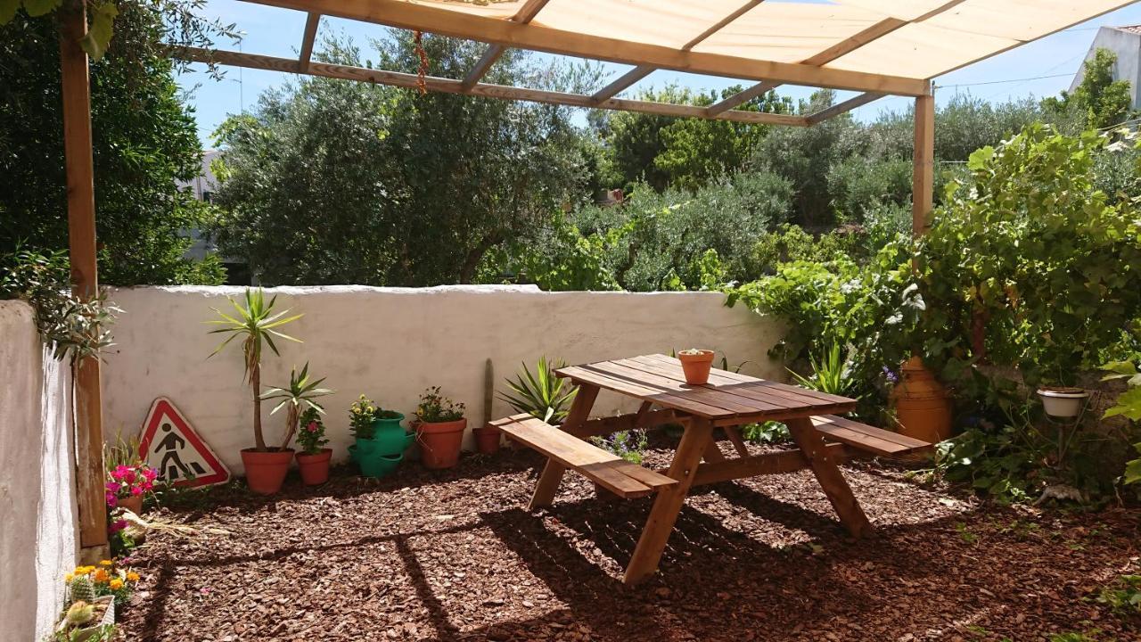 Petal House Villa Beirã Exterior foto